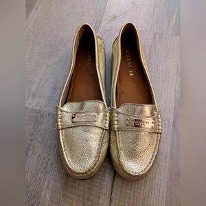 Coach Fredrica leather flat loafer Gold 7.5
